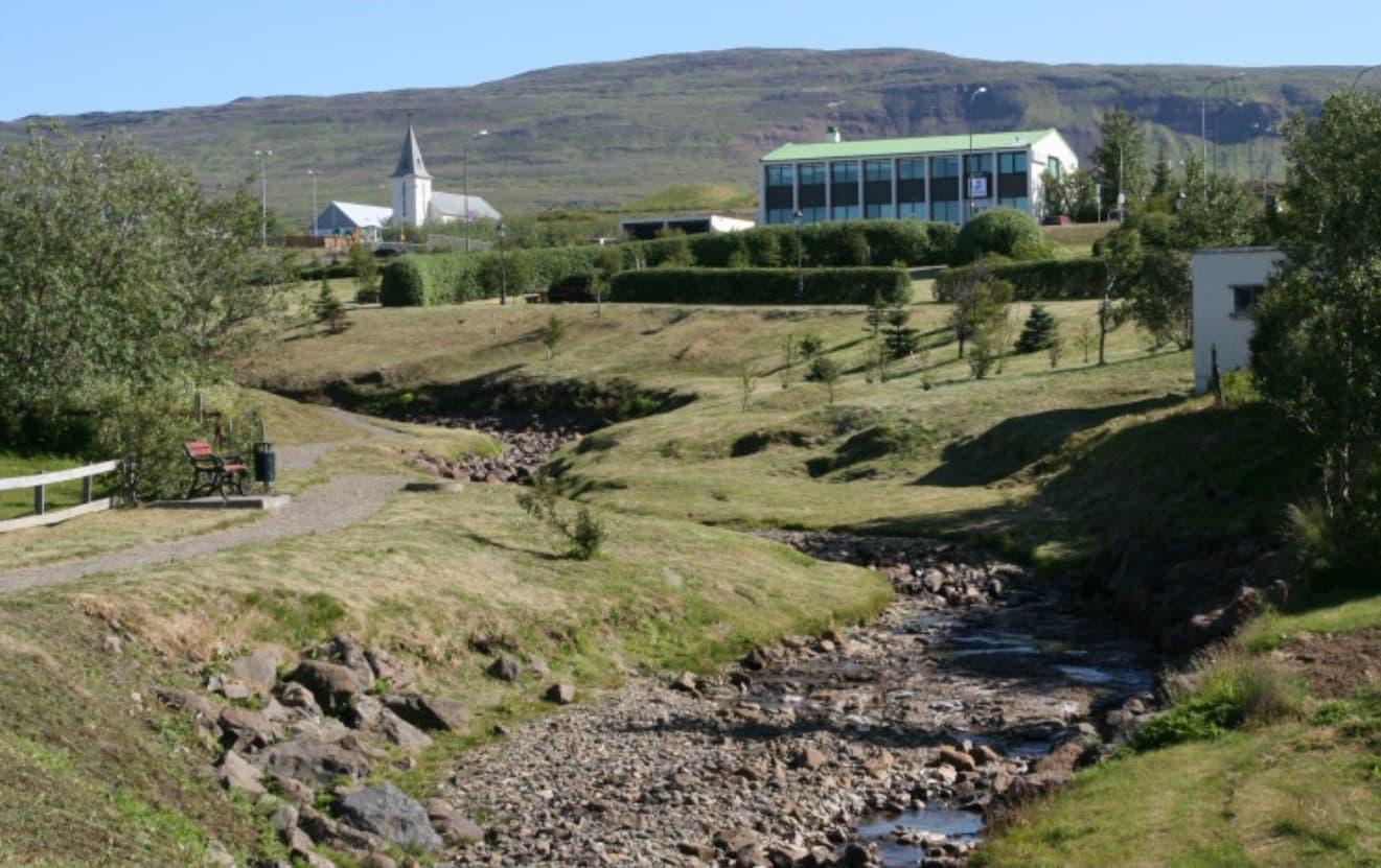 Kosið verður á aðventunni um sameiningu