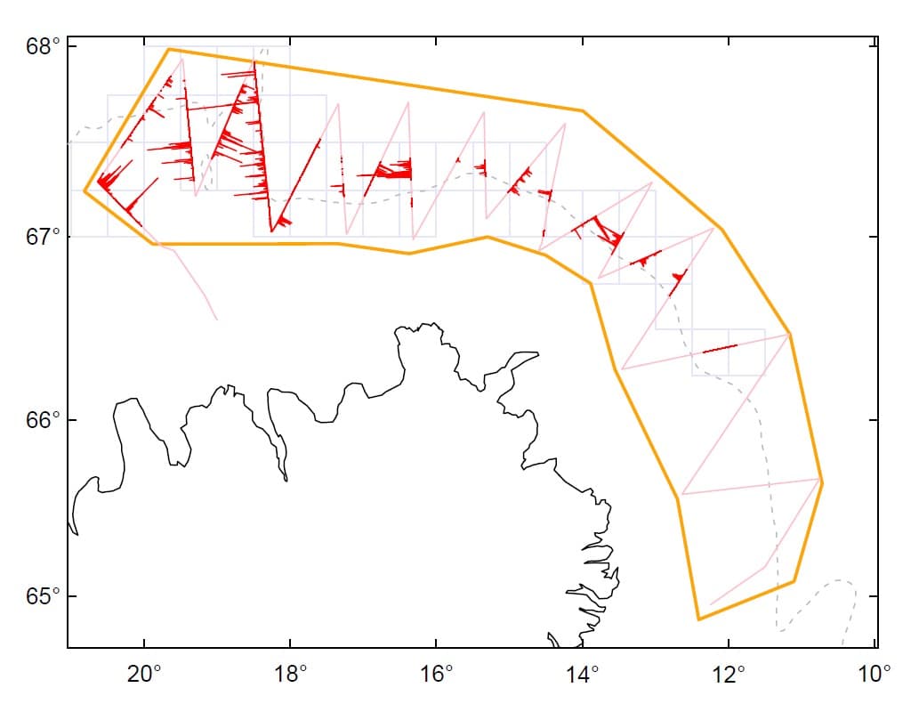 Loðnan heldur sig norður af landinu