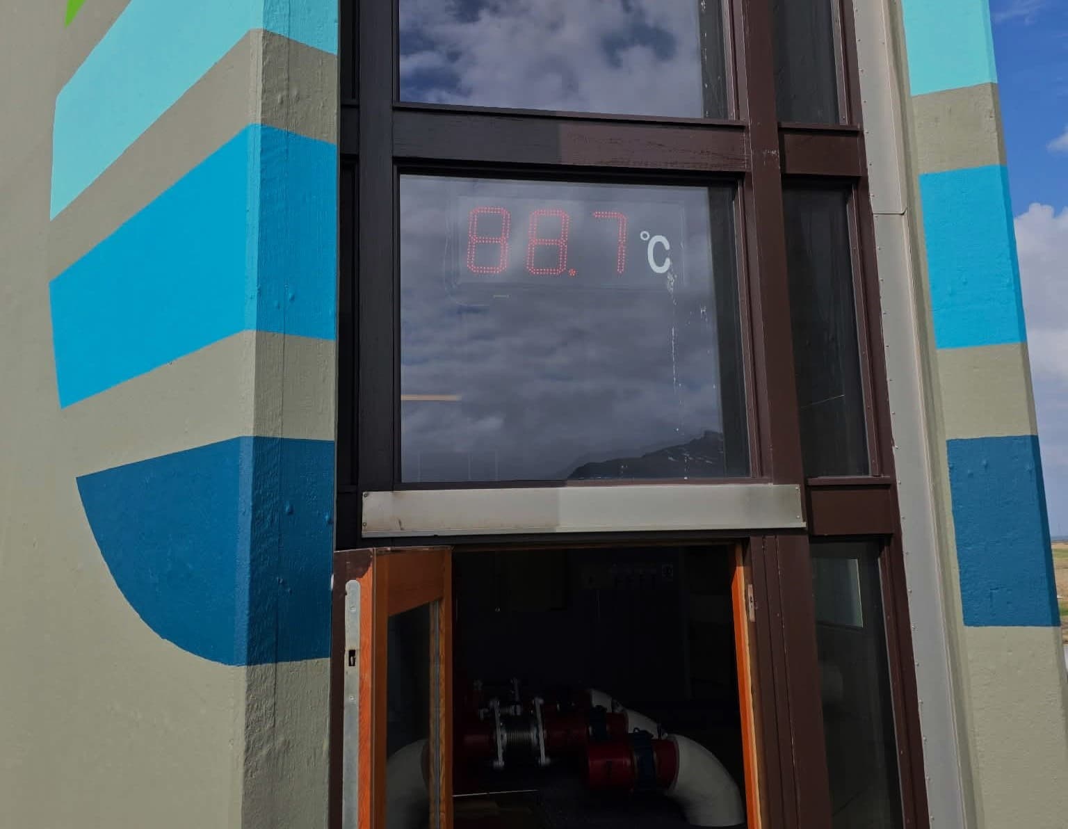 Aftur hægt að giska á hitann á vatninu