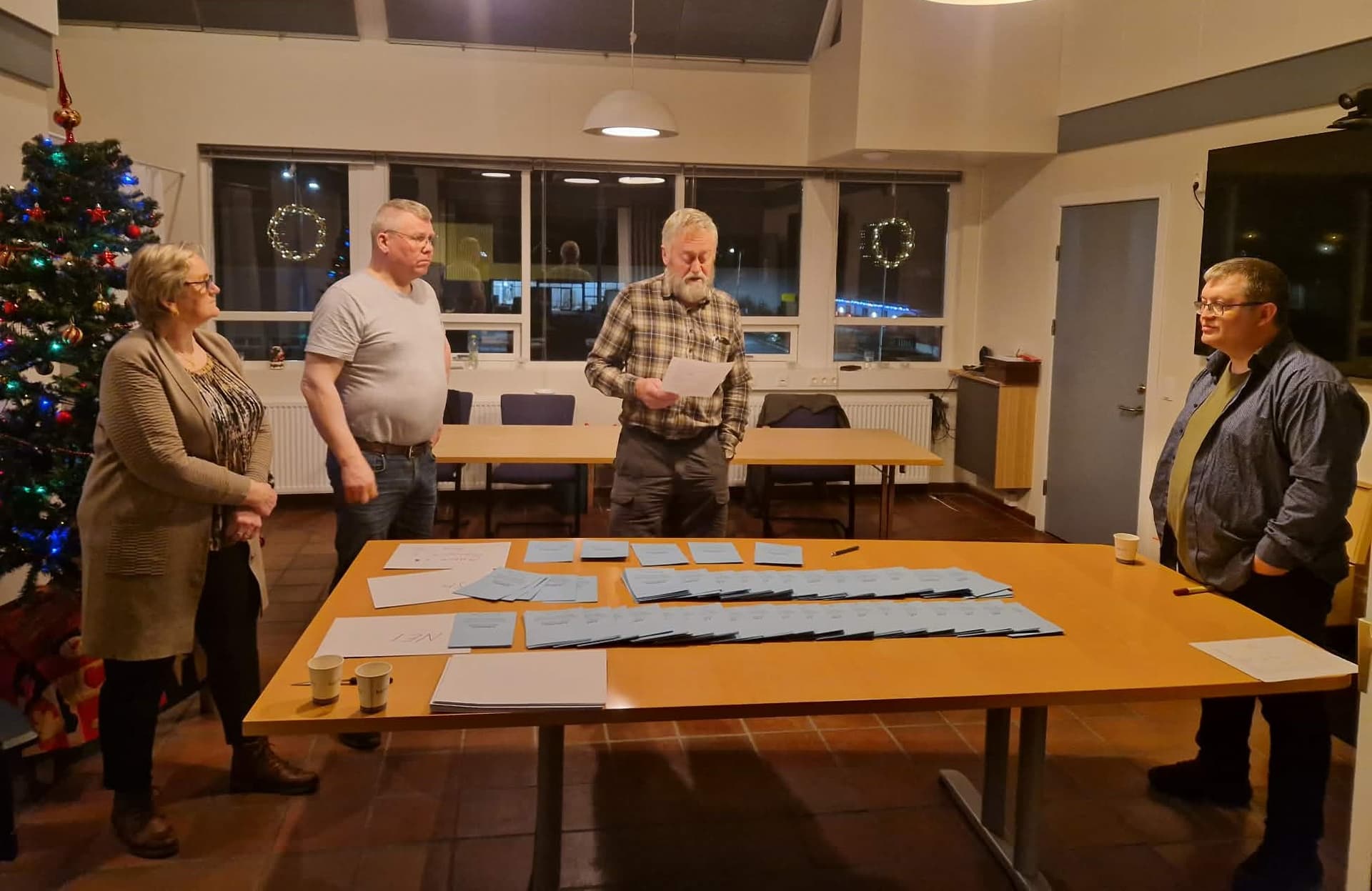 Sameining Dala og Húnaþings vestra felld