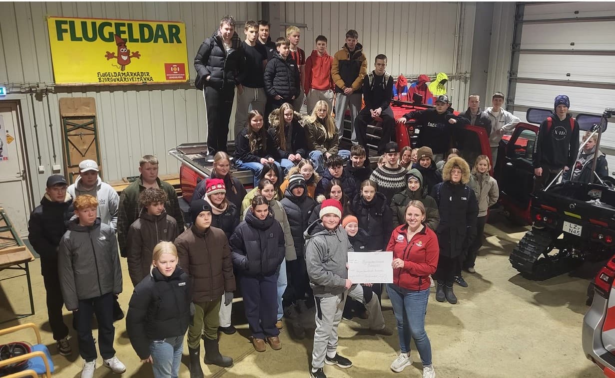 Grunnskólanemendur í Stykkishólmi styrktu Berserki
