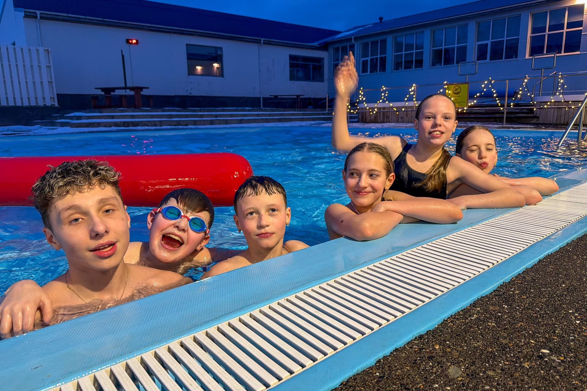 Sundlaug Grundarfjarðar heit og notaleg í frostinu