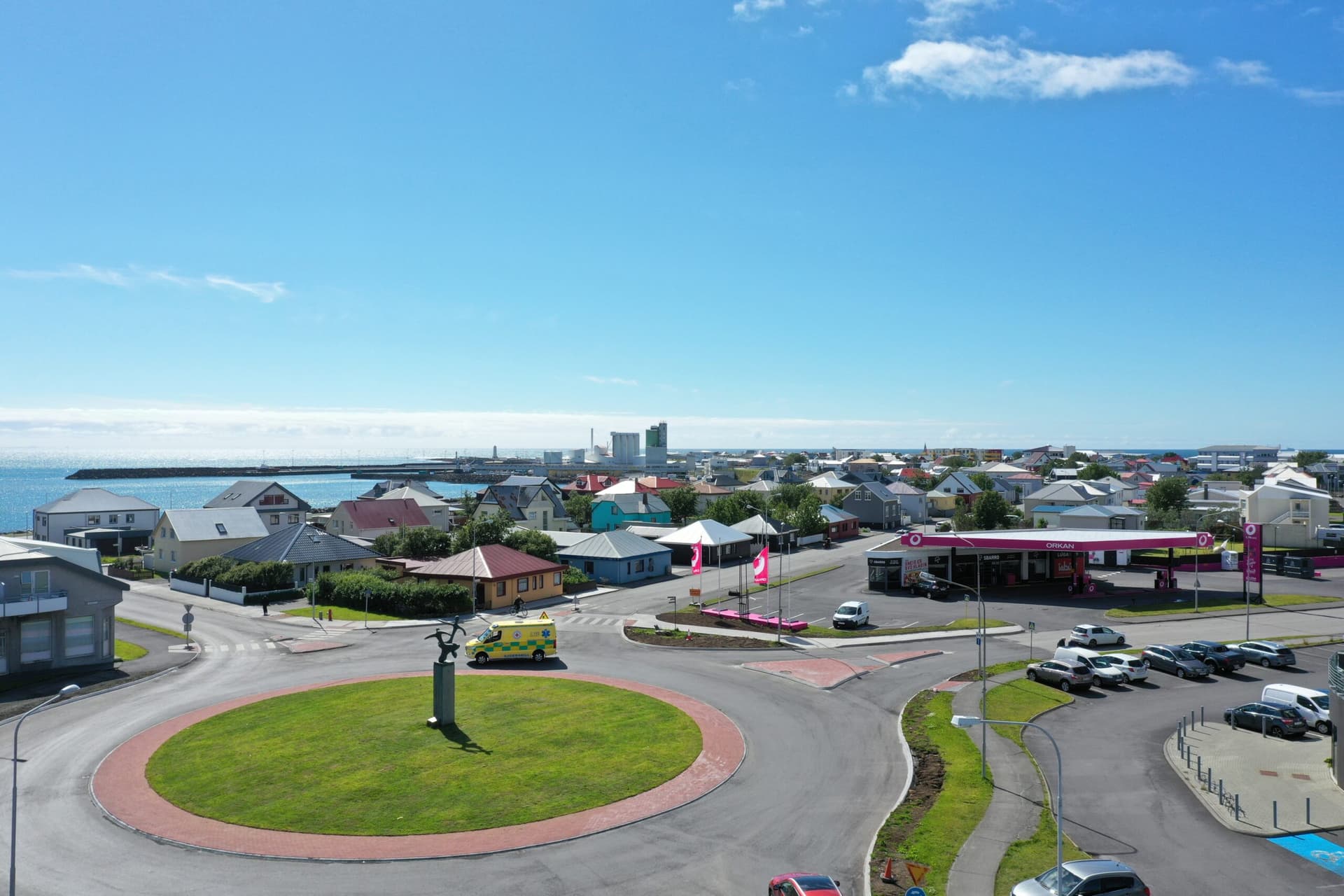 Vilji til að færa starfsemi ráðhúss undir eitt þak