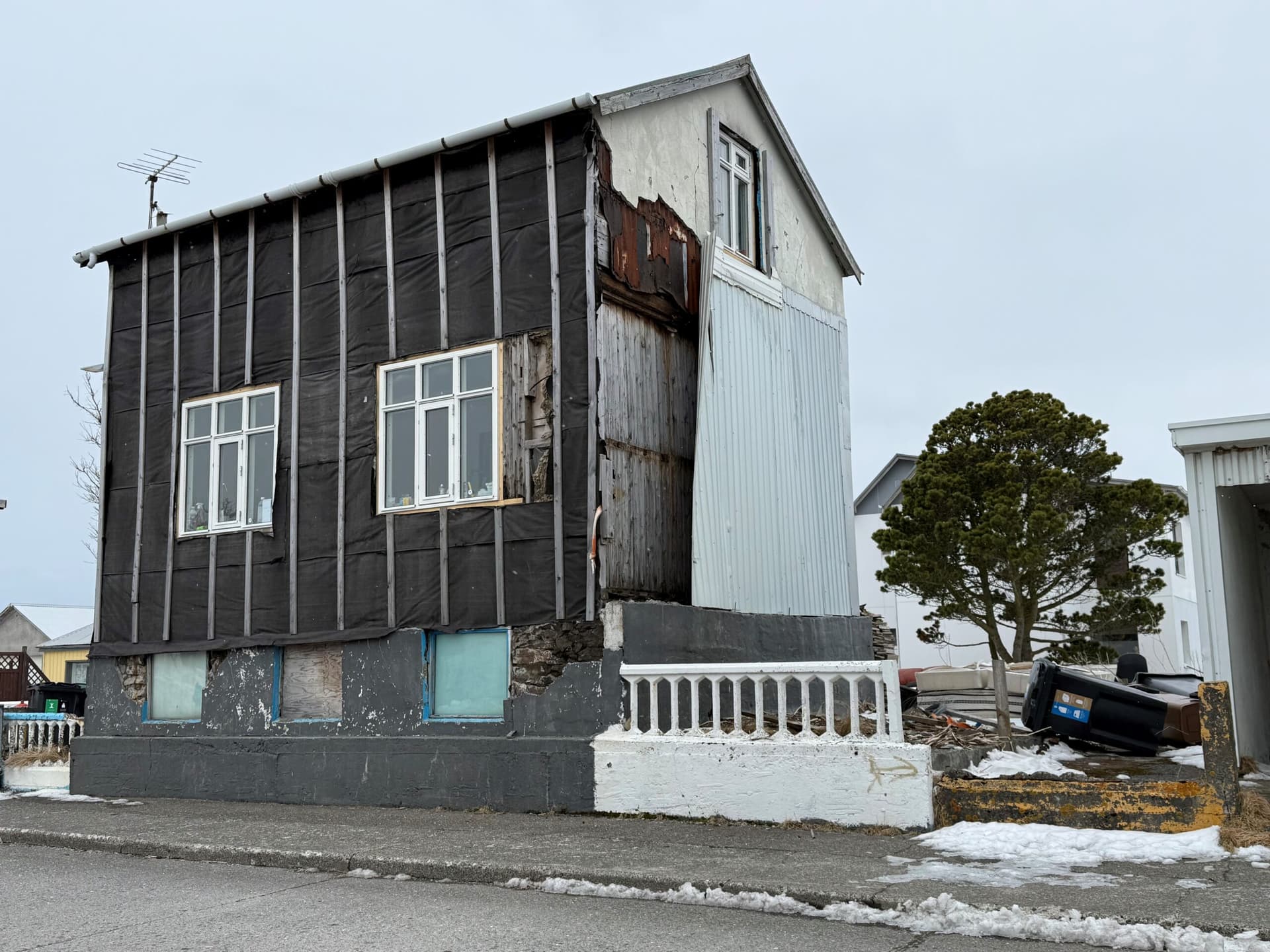 Björgunarsveitir í fjölbreyttum verkefnum á vesturhluta landsins
