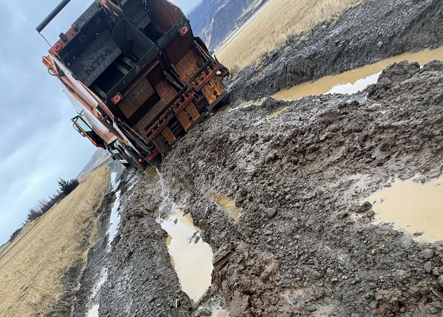 Bágborinn vegur í sunnanverðum Norðurárdal