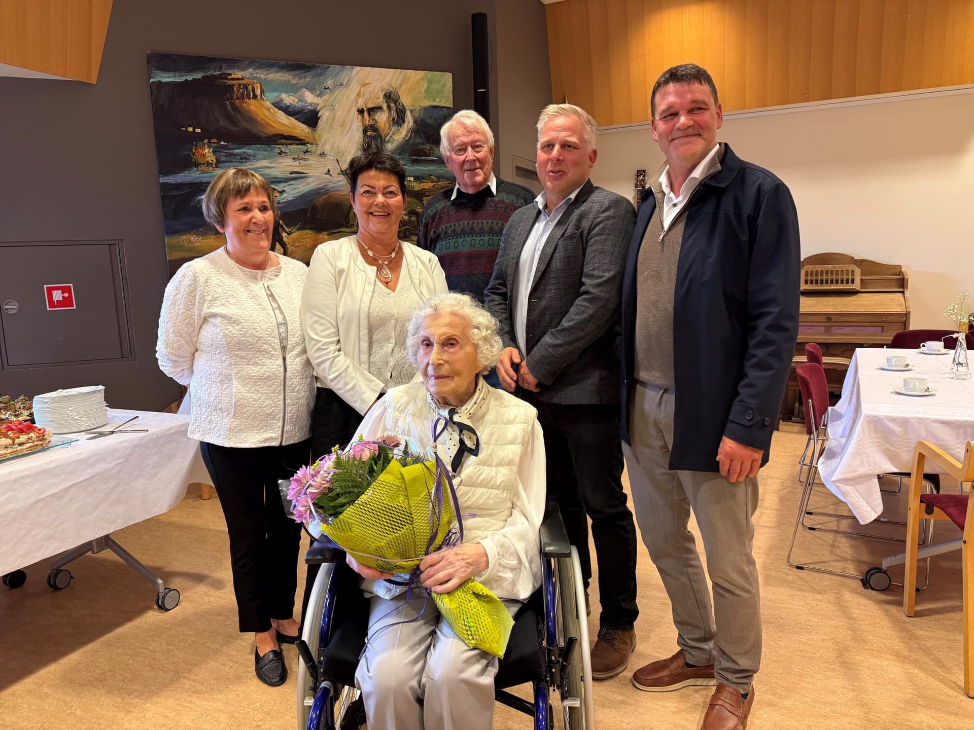 Ósk Halldórsdóttir er 100 ára í dag