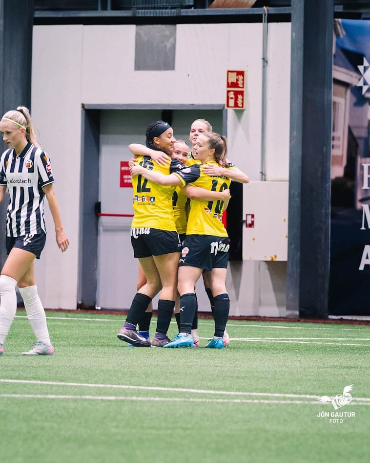 Skagakonur stóðust áhlaup KR og fögnuðu dýrmætum sigri